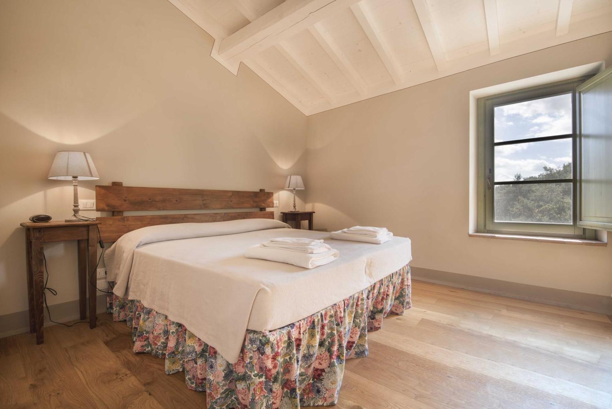 Borgo Di Camporsevoli Villa Ngoại thất bức ảnh