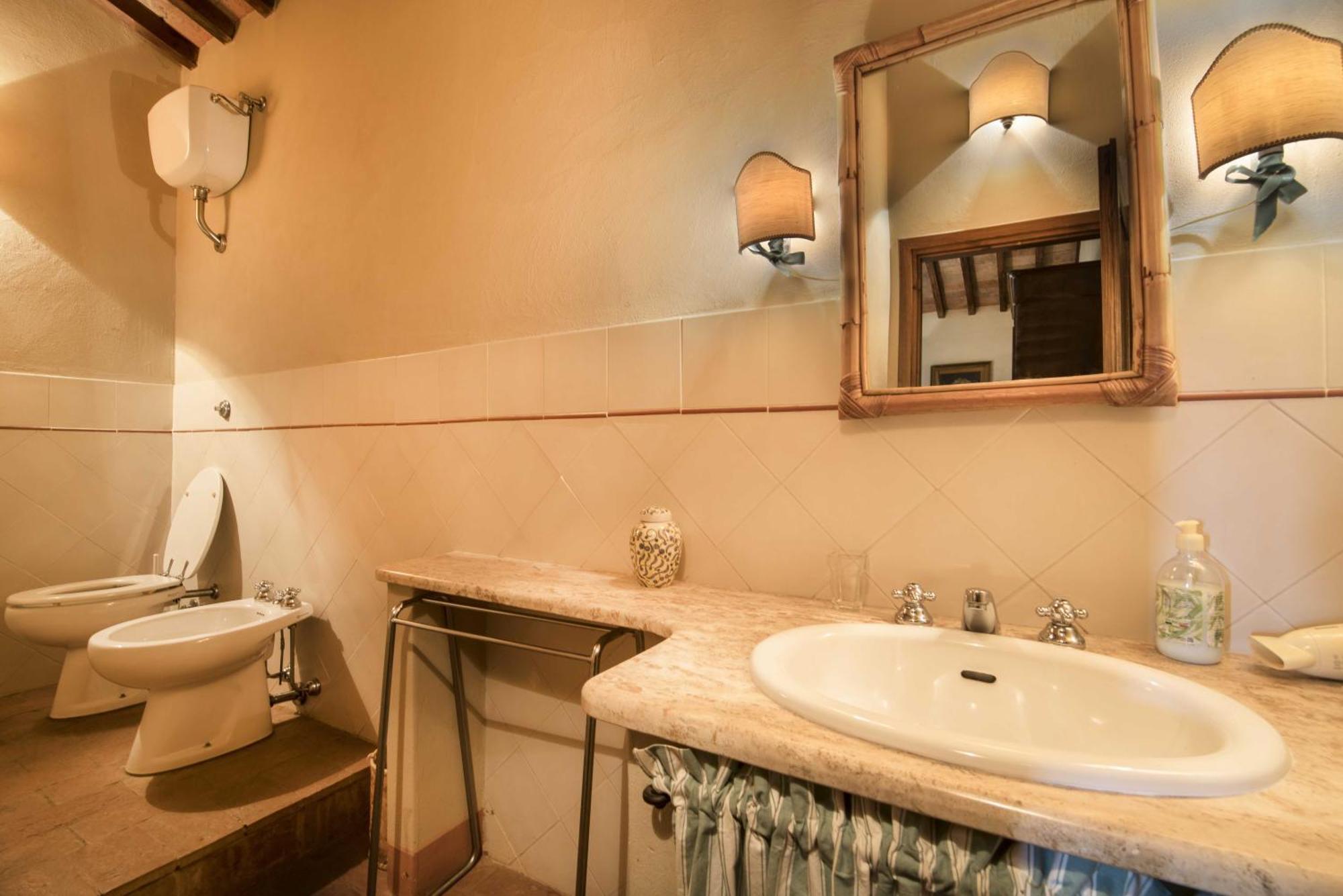 Borgo Di Camporsevoli Villa Ngoại thất bức ảnh